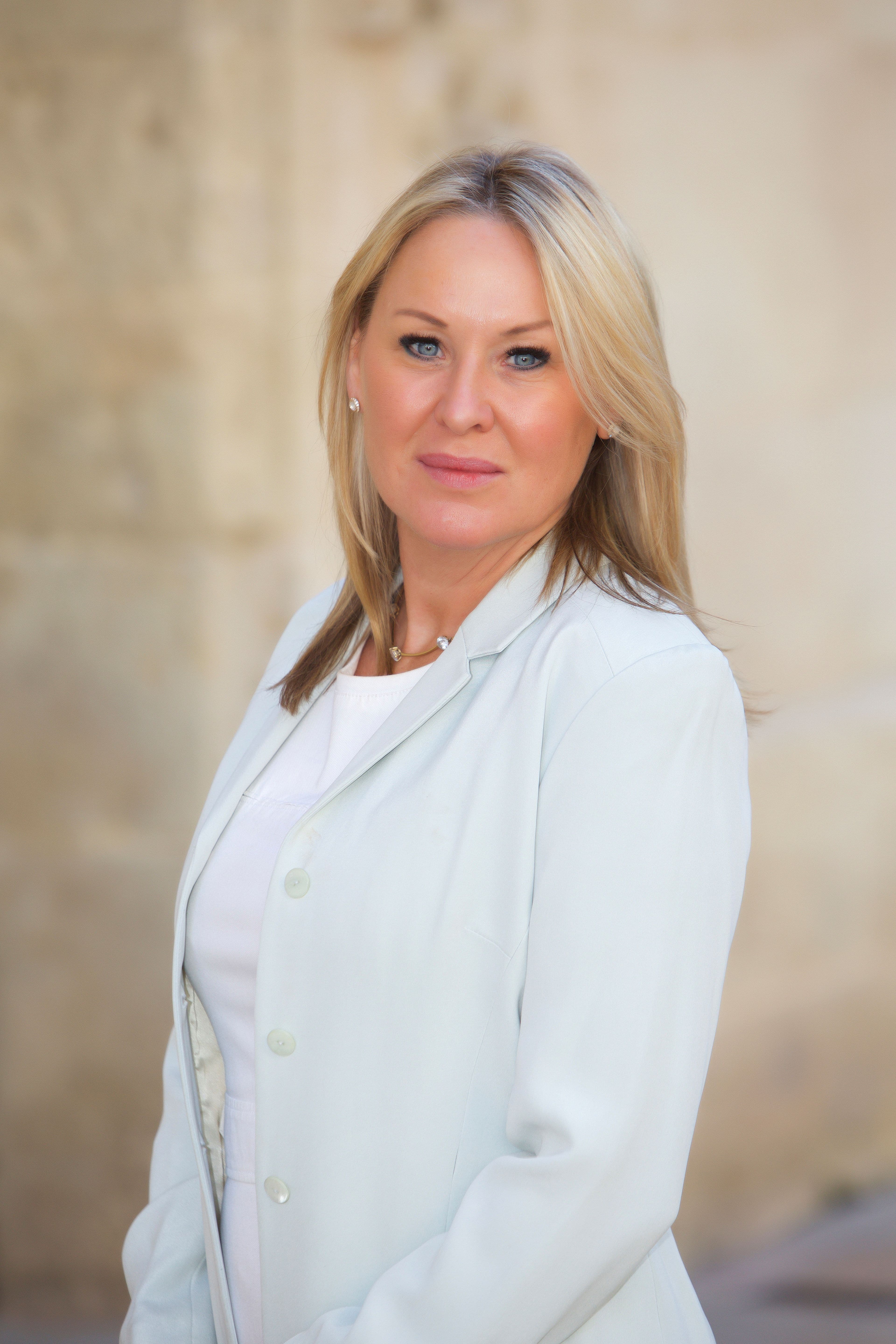 Jill Sutherland photo