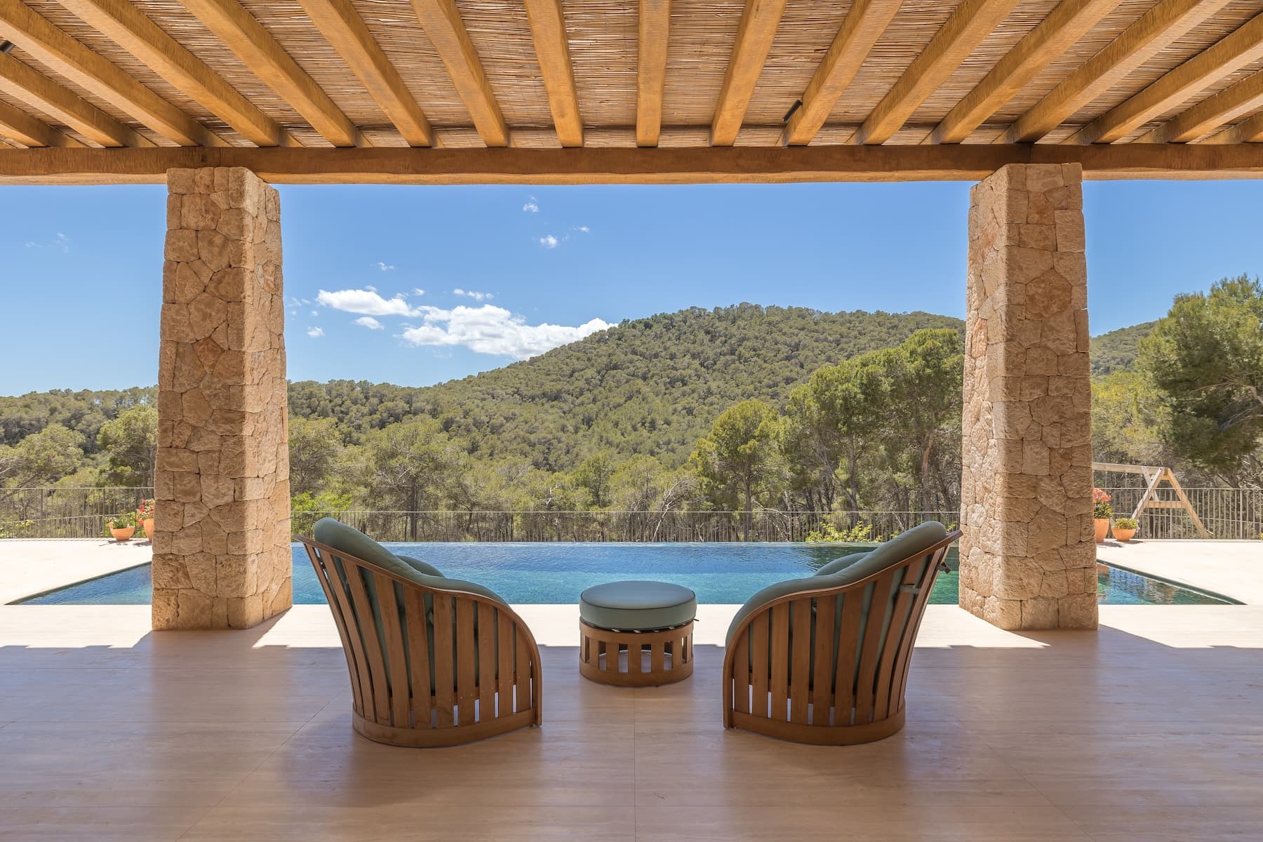 comprar-vivienda-Piscinas.jpg comprar vivienda porche