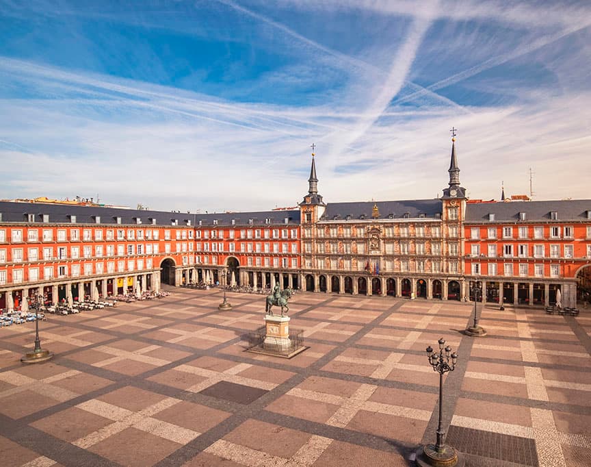 https://www.spain-sothebysrealty.com/_next/image?q=75&url=https%3A%2F%2Fspain-sir-assets.s3.eu-west-1.amazonaws.com%2F5793b146-97fb-46b2-b885-5f787e6e9814.jpg&w=3840