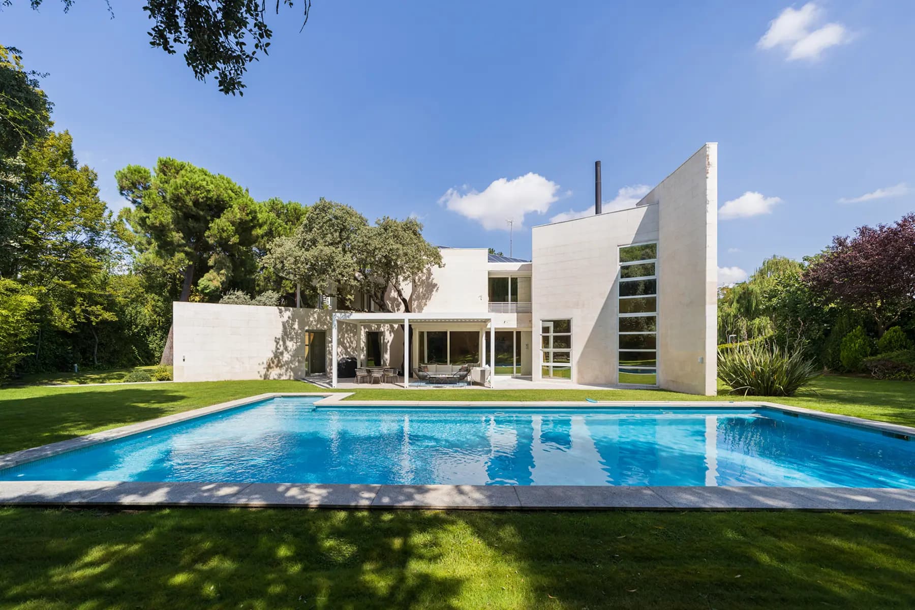 arquitectos-contemporaneos-jose-luis-canosa-magret.webp estudios de arquitectura josé luis canosa