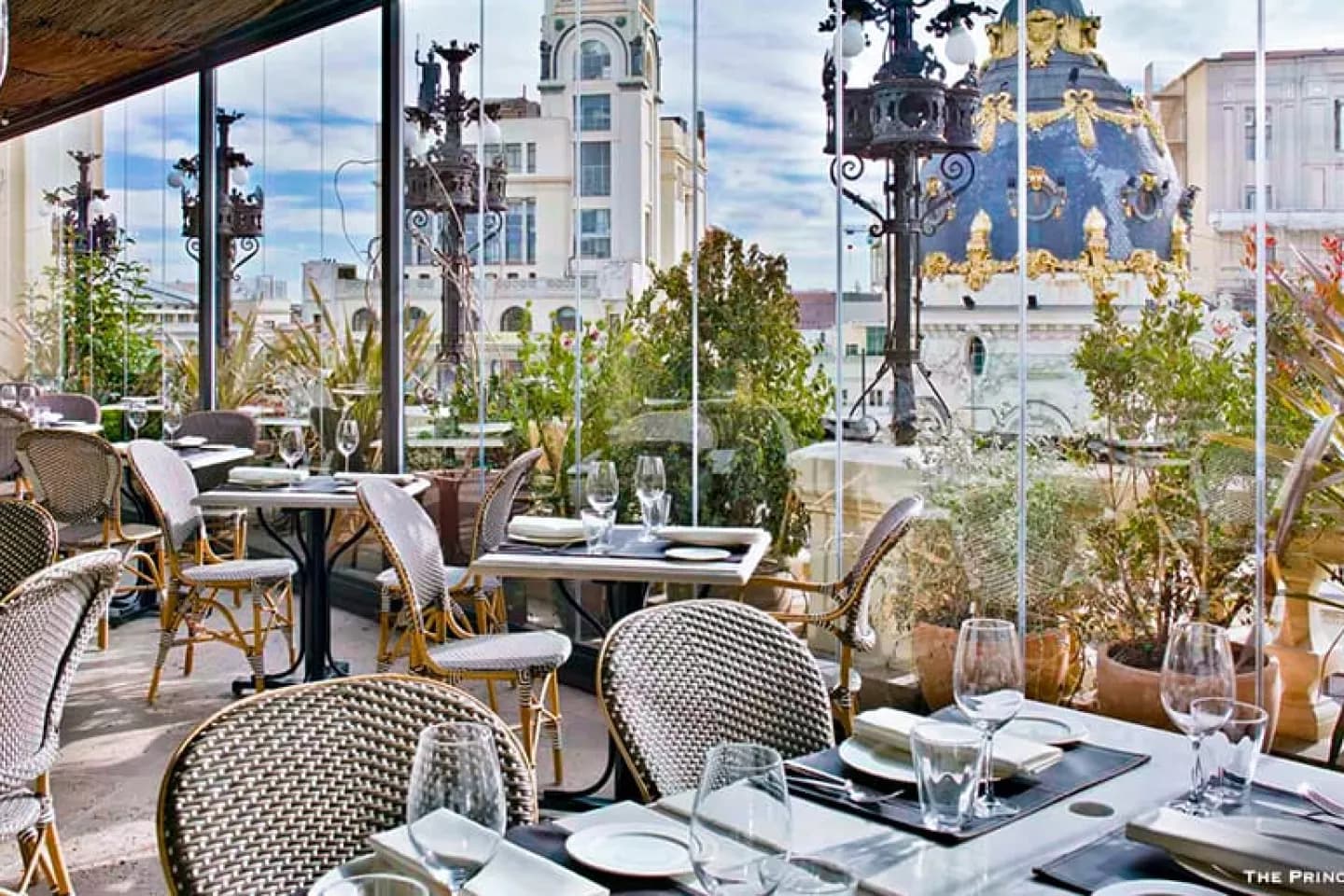 Explorando la excelencia culinaria: Los mejores restaurantes con estrellas Michelin en Madrid photo
