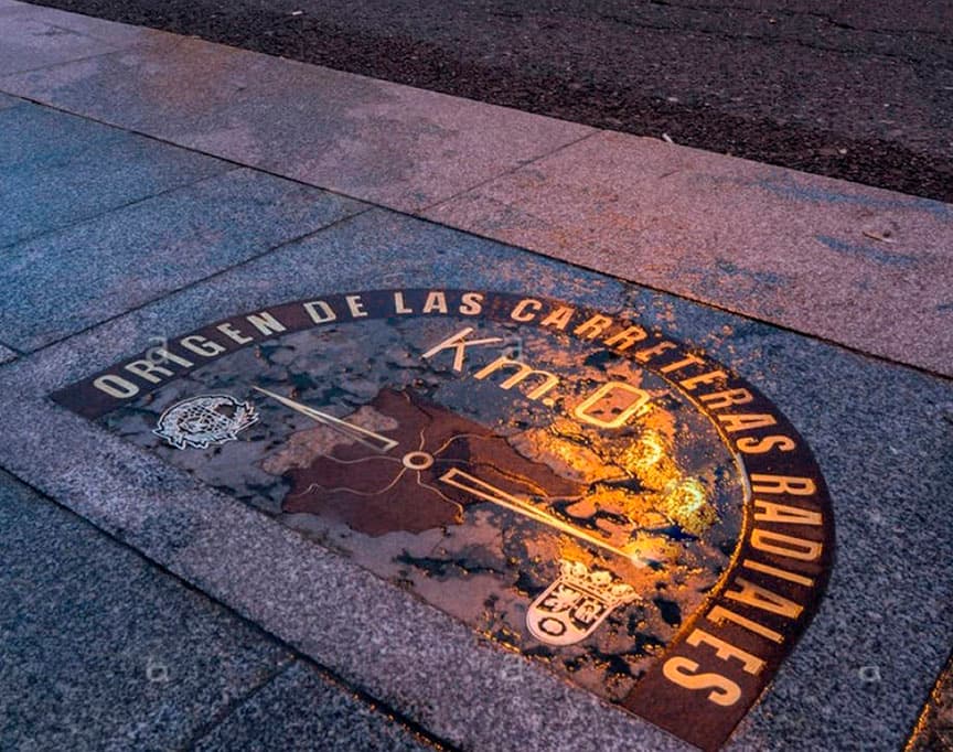 03-puerta-del-sol-kilometro-cero.jpg puerta del sol madrid panorámica