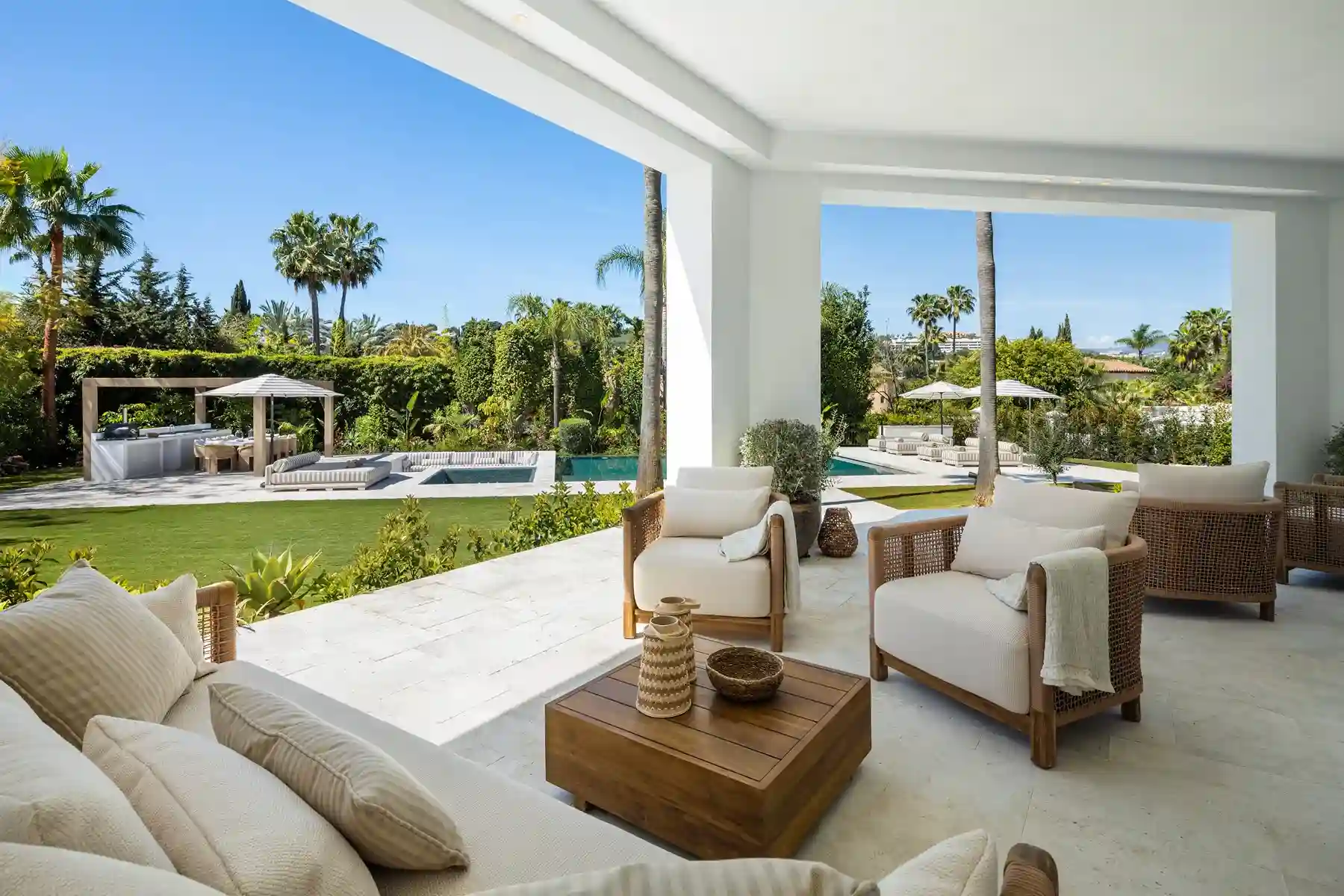 Homes with Gardens photo